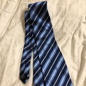 Umberto Frasi blue tie
